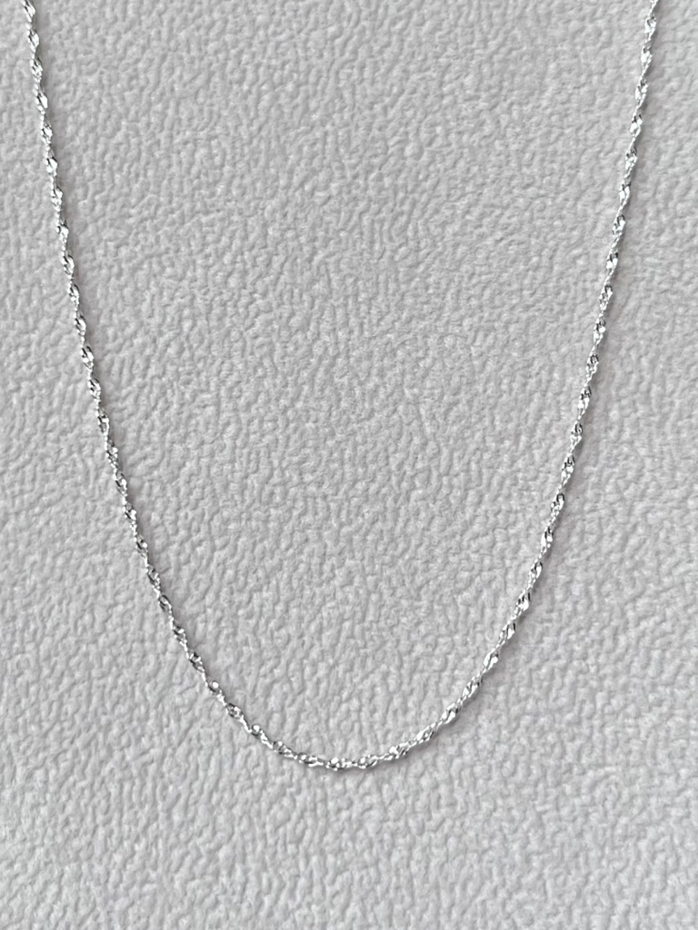 N072 | Micro Twisted Rope Chain Necklace
